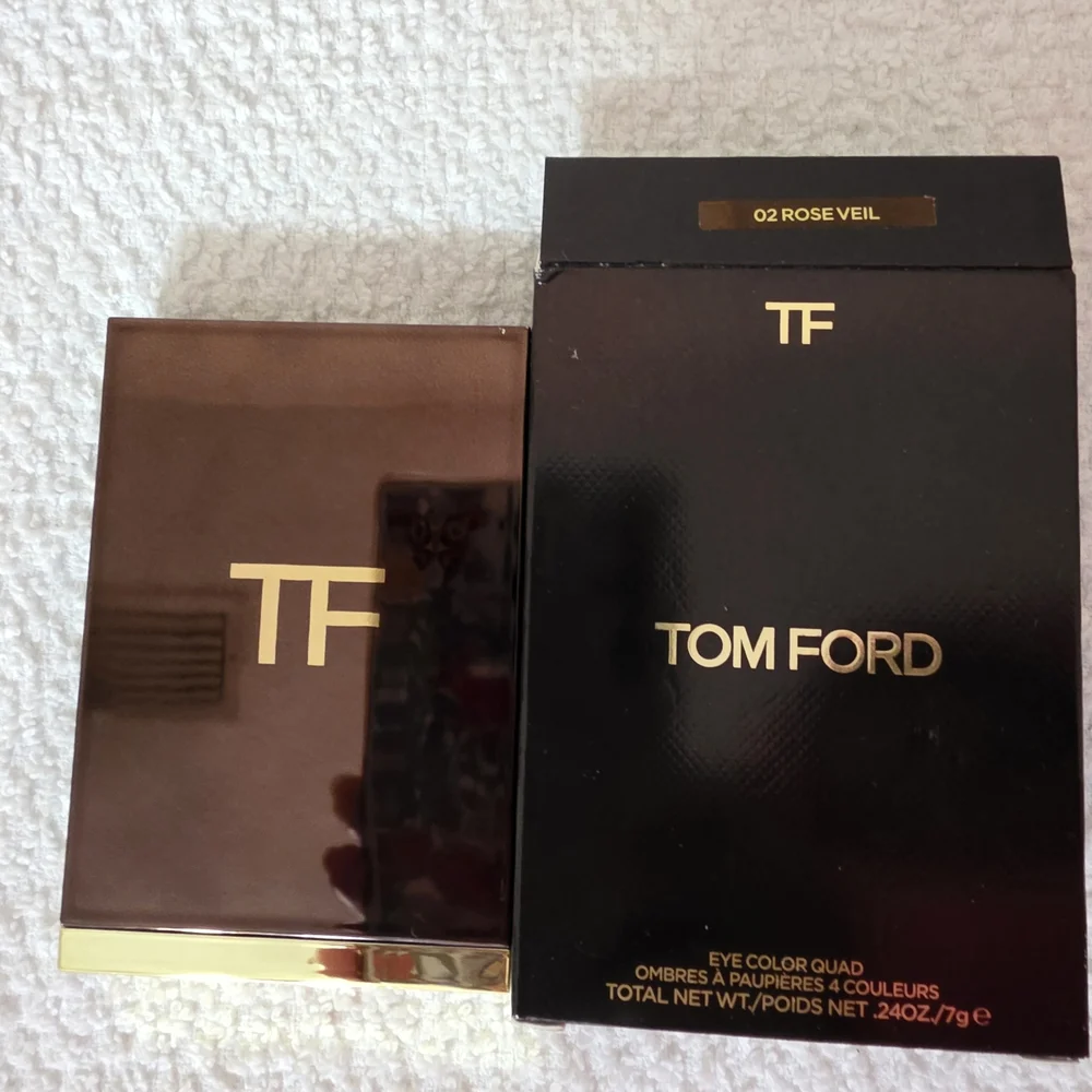 NEW~ TOM FORD Eye Color Quad ~ 02 ROSE VEIL~ LIMITED EDITION